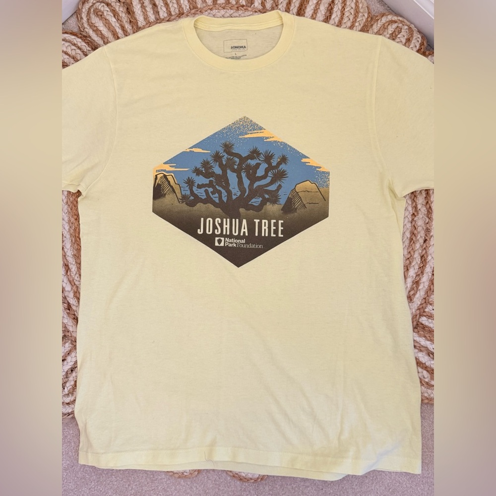 Joshua Tree Graphic T-Shirt - Cream